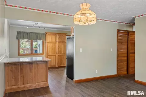 1630 Fairmont Dr, Springfield, IL 62702 photo 7