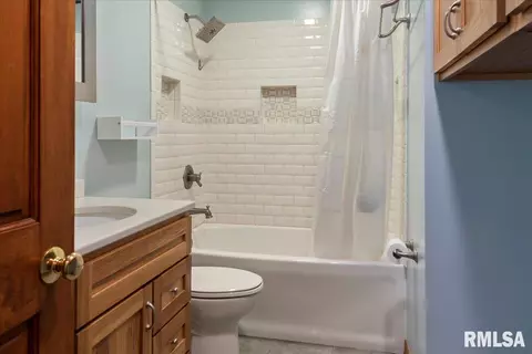 1630 Fairmont Dr, Springfield, IL 62702 photo 22