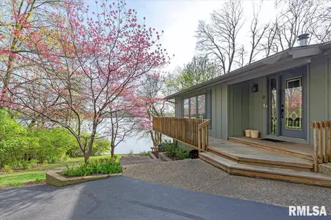 38 Westwood Ln, Springfield, IL 62711