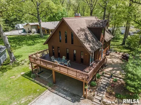 242 Stephenson Ln, Springfield, IL 62707 photo 2
