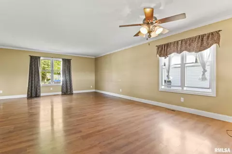 2905 Rainier Dr, Springfield, IL 62704 photo 5