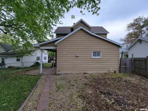 243 E Adams St, Greenview, IL 62642 photo 30
