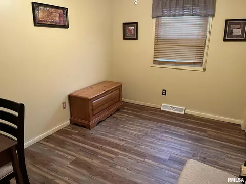 212 Hawkeye Way, Springfield, IL 62707 photo 14