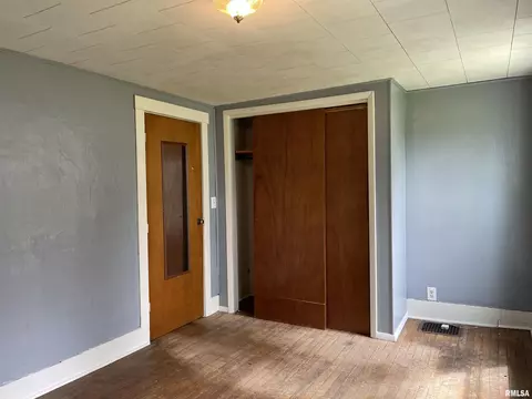 167 Cooper St, Saint Augustine, IL 61474 photo 10