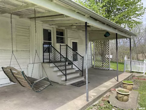 167 Cooper St, Saint Augustine, IL 61474 photo 5