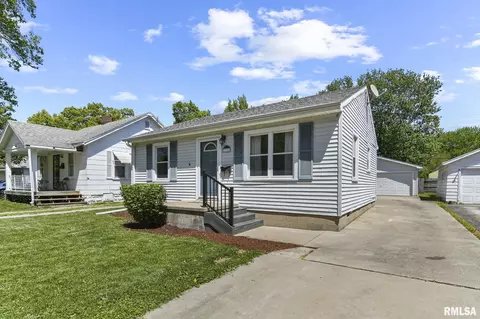 3336 S 1st St, Springfield, IL 62703