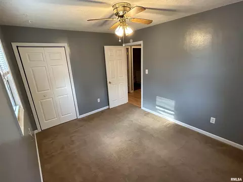 13 Gettysburg Dr, Springfield, IL 62702 photo 8