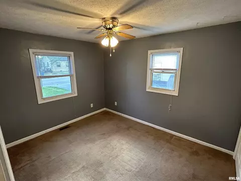 13 Gettysburg Dr, Springfield, IL 62702 photo 7