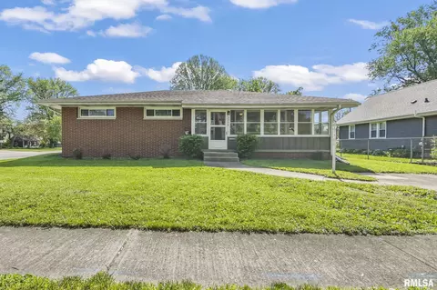 3300 S 2nd St, Springfield, IL 62703