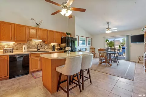 2806 Wordsworth Dr, Springfield, IL 62711 photo 10