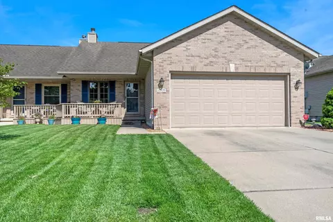 2806 Wordsworth Dr, Springfield, IL 62711 photo 2