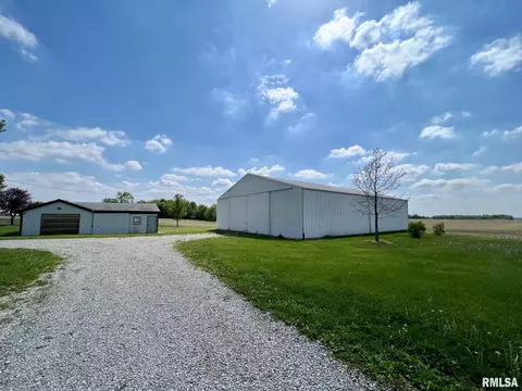 11902 Cass Rd, Buffalo, IL 62515
