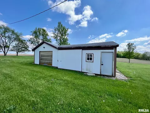11902 Cass Rd, Buffalo, IL 62515 photo 5
