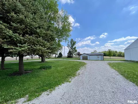 11902 Cass Rd, Buffalo, IL 62515 photo 2