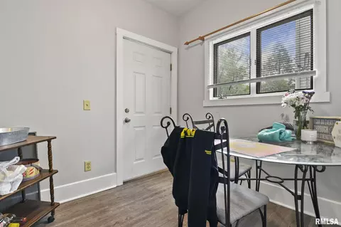 904 S Macarthur Blvd, Springfield, IL 62704 photo 7
