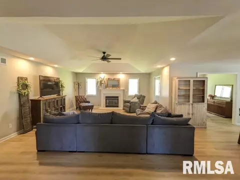 2213 Checkerberry Ln, Springfield, IL 62711 photo 5
