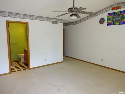 2118 Checkerberry Ln, Springfield, IL 62711 photo 9