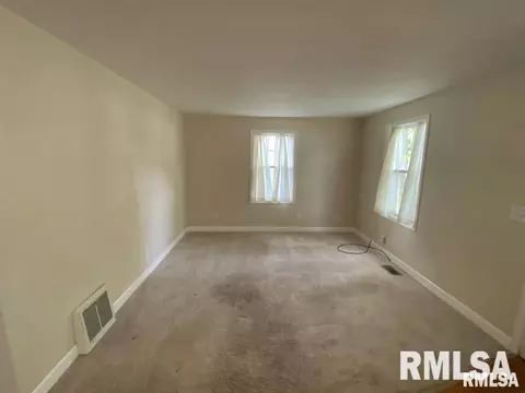 1708 N 19th St, Springfield, IL 62702 photo 4