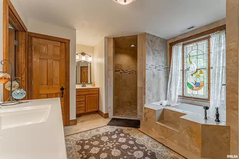 10114 W Lake Camelot Dr, Mapleton, IL 61547 photo 34