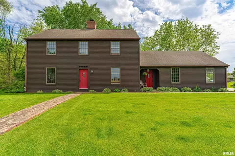 10114 W Lake Camelot Dr, Mapleton, IL 61547