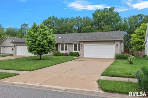 4677 Barrington Dr, Springfield, IL 62711 photo 3