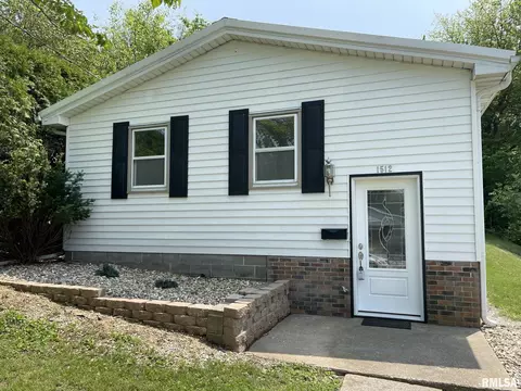 1512 Madison St, Quincy, IL 62301