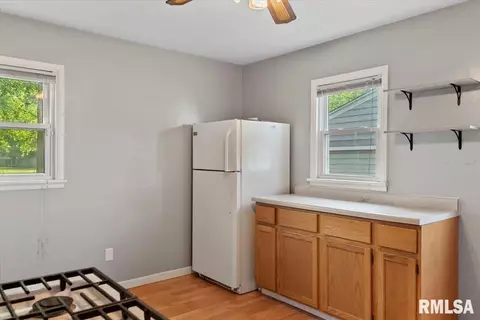 1712 E Knox Ave, Springfield, IL 62703 photo 13