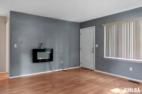 1712 E Knox Ave, Springfield, IL 62703 photo 6