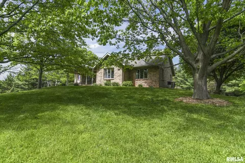 3410 Parks Ln, Rochester, IL 62563