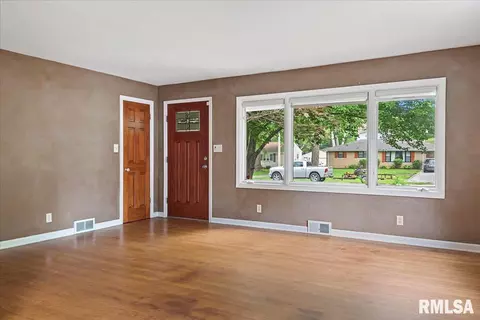 44 Circle Dr, Springfield, IL 62703 photo 7