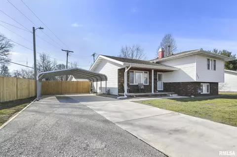 2424 E Sangamon Ave, Springfield, IL 62702 photo 3