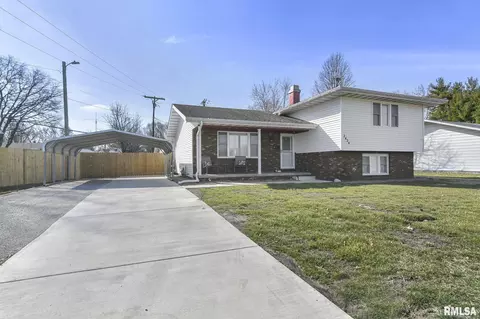2424 E Sangamon Ave, Springfield, IL 62702 photo 1