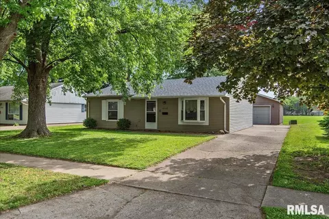 2116 Hastings Rd, Springfield, IL 62702 photo 2