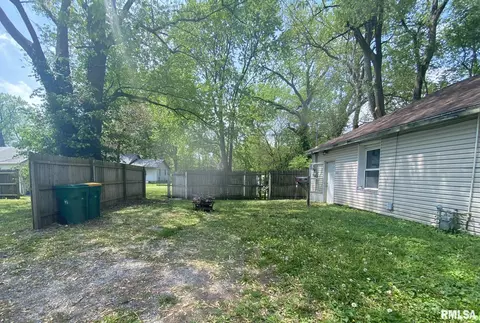 2121 Enterprise St, Springfield, IL 62702 photo 12