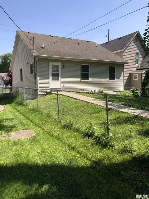 1524 E Jackson St, Springfield, IL 62703 photo 5