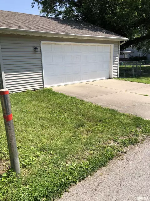 1524 E Jackson St, Springfield, IL 62703 photo 6