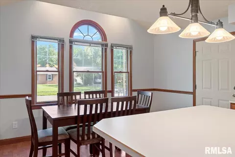 1120 Steeplechase Ln, Springfield, IL 62712 photo 12
