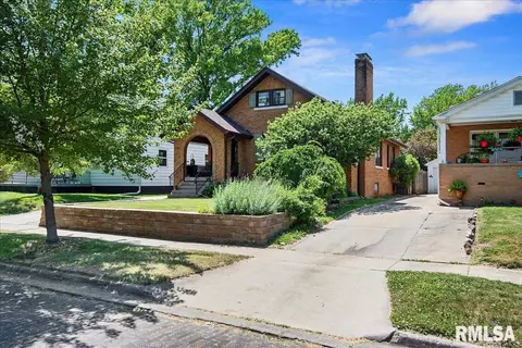 2137 N 6th St, Springfield, IL 62702 photo 3