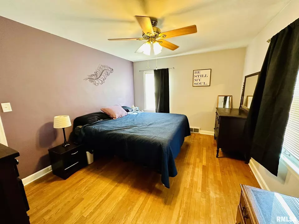  1231 W North St, Galesburg, IL 61401 photo 13