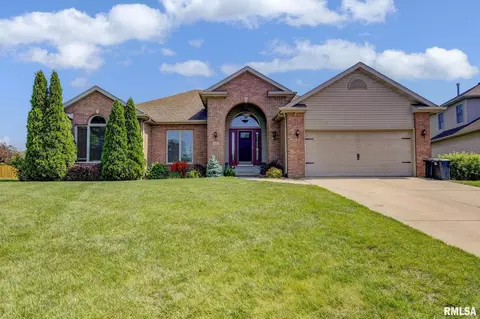 4105 Gaskell Dr, Springfield, IL 62711 photo 2