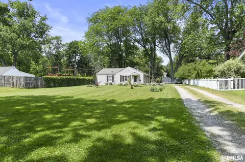 1217 Urban St, Springfield, IL 62704