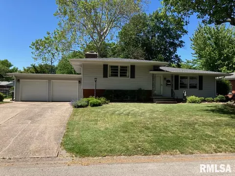 933 Westview Dr, Springfield, IL 62704