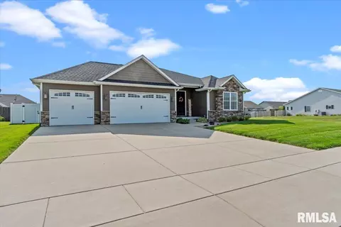 2801 Covered Wagon Trl, Springfield, IL 62711 photo 4