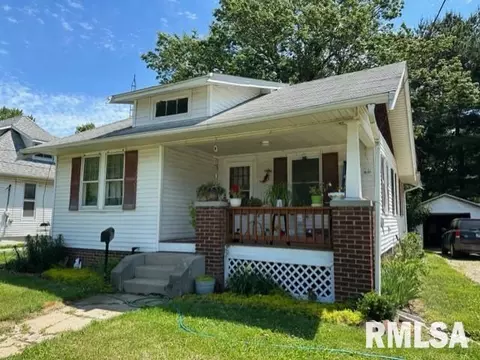 126 Howe St, Jacksonville, IL 62650