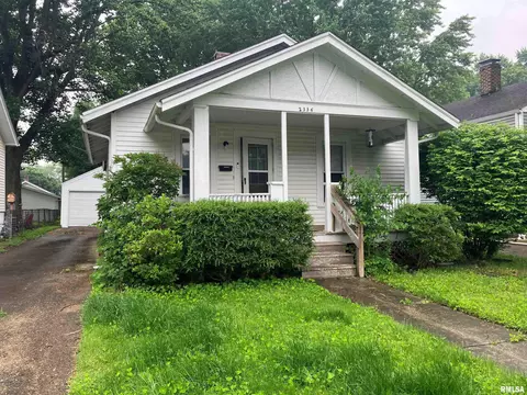 2336 Holmes Ave, Springfield, IL 62704