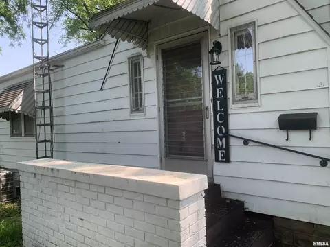 522 Henry St, Jacksonville, IL 62650