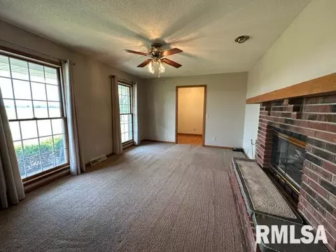 9937 E Loami Rd, Loami, IL 62661 photo 13