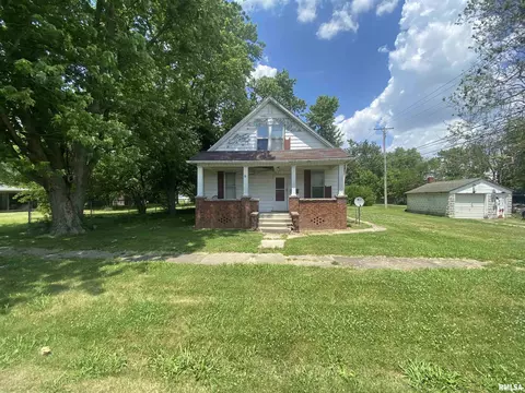 423 W Jackson, Virden, IL 62690