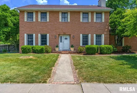 34 Red Bud Ln, Springfield, IL 62712