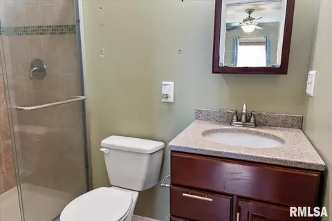 1419 E Washington St, Springfield, IL 62703 photo 18